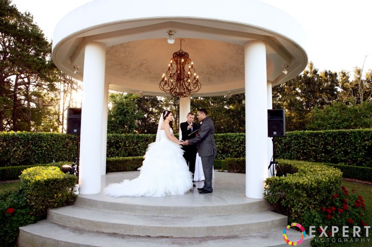 Mona-and-Tano-wedding-montage-20