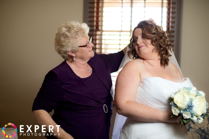 Anthony-and-Kat-wedding-montage-18